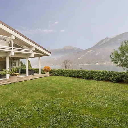 Panoramique: Lakeside Luxury By Lla Selections Holiday home Doussard